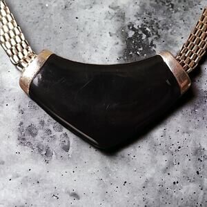 Vintage Black Onyx Necklace – Elegant 1990s Gold-Tone Choker
